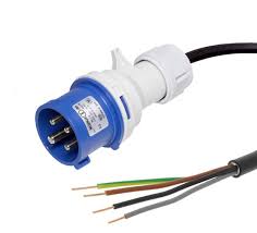 Kobling av kabel og stikkontakt